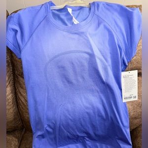 NWT Lululemon Swiftly Tech tee 2.0, size 12 Wild Indigo